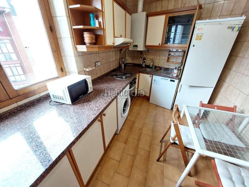 Foto bdcdc348-690c-4e59-ad6e-1507f4b5f7df. Rent flat with heating in Auditorio - Seminario - Parque de Invierno Oviedo