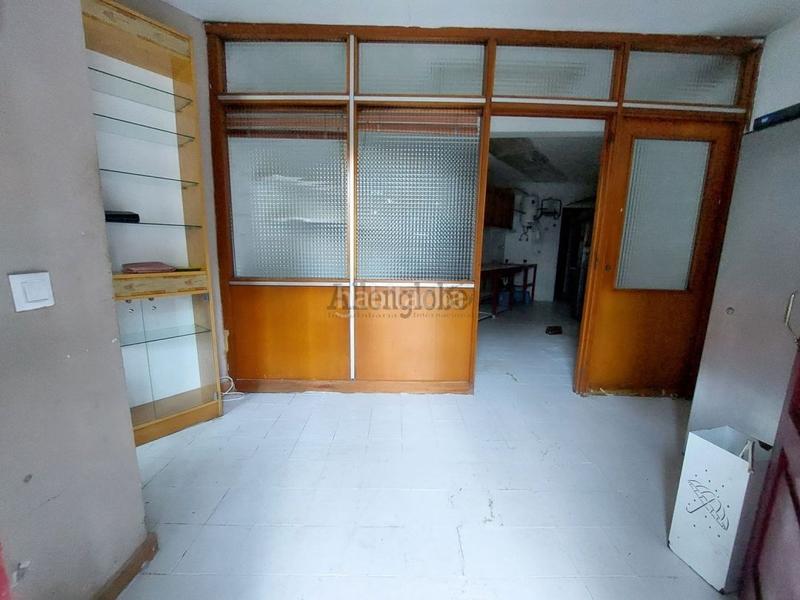 Foto 9c57ffd1-7919-4efa-b9d7-b95be4510de7. Location local commercial dans Auditorio - Seminario - Parque de Invierno Oviedo