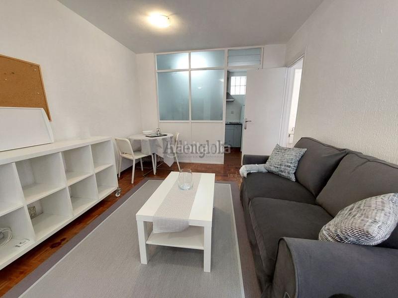 Foto 02841aca-b2e9-4b3e-9807-060404f2f241. Alquiler apartamento estudiantes postgrado ó mir. apartamento centrico . en Oviedo