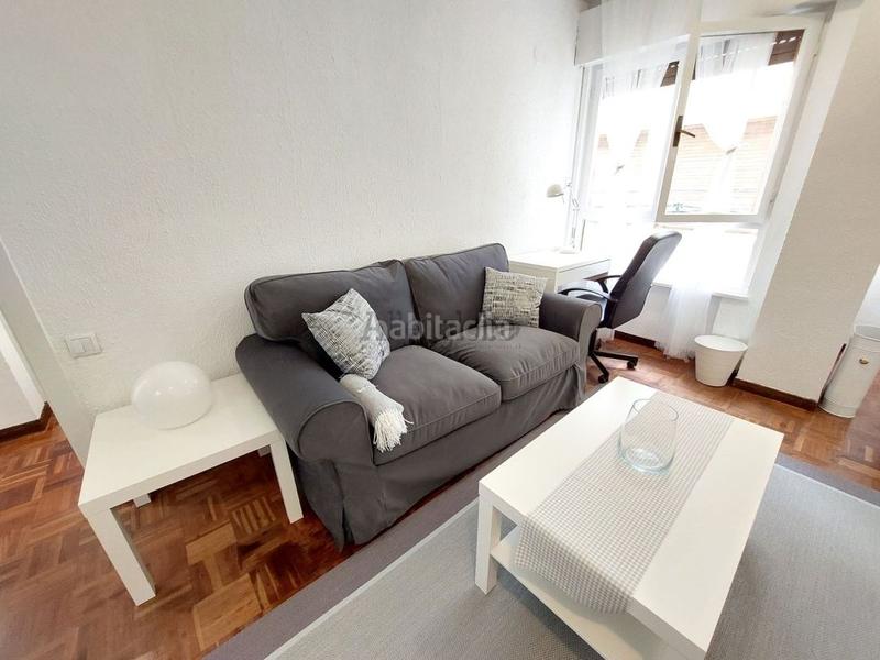 Foto 519d08a9-74b6-42da-81fb-52c2876f651d. Alquiler apartamento estudiantes postgrado ó mir. apartamento centrico . en Oviedo