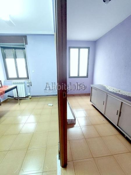 Foto 6f29d9c7-ef4d-4da8-8c20-10e99da2e5e9. Appartamento con riscaldamento in Parque San Francisco - Uría Oviedo