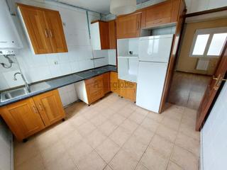 Pis a Fozaneldi - Tenderina. Semicentrico, dos dormitorios. en periodo de subasta, ideal inve