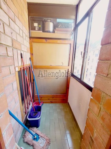 Foto 0d94d318-0d72-46a8-8136-bd0fa1e268f3. Àtic amb calefacció a Ciudad Naranco - Prados de La Fuente Oviedo