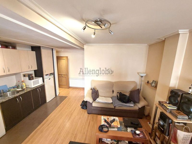 Foto c0b4fa44-a2f6-466a-bafc-2b62c7a9f766. Pis amb calefacció aparcament a Huca - La Cadellada Oviedo