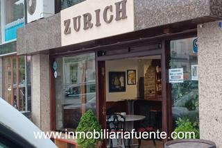 Local commercial à Centro. Se vende cafeteria en pleno funcionamiento en laredo