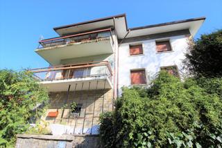 Casa a Zalla. Casa bifamiliar en zalla, la herrera con terreno de 756 m2