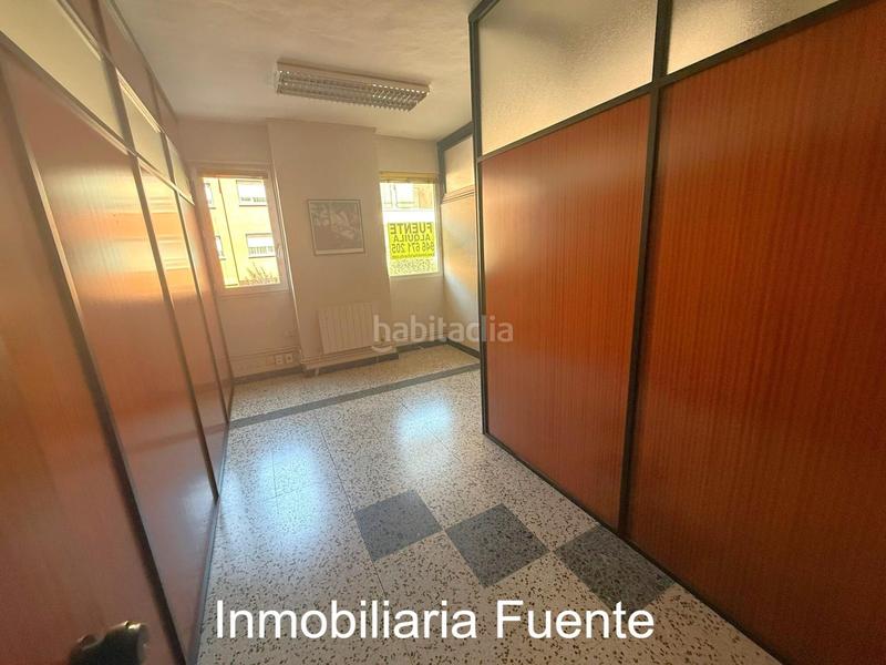 Foto 78203463-a983-4389-8dc6-8ebd214d6766. Location local commercial dans Güeñes