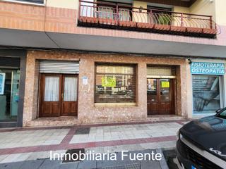 Lloguer Local Comercial a Zalla. Se alquila local comercial en zalla, preparada para carniceria
