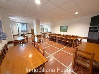 Local Comercial a Zalla. Txoko 87 m2 utiles, con posibilidad de vivienda, en zalla, arang