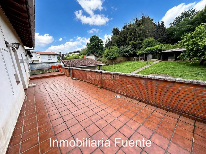 Foto 0596ad3f-3778-471e-8ecf-6f9fe8ae9031. Casa amb aparcament a Sopuerta