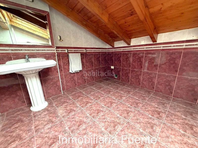 Foto 801ebb32-d856-43fa-9fe9-195dc4de0f13. Casa amb aparcament a Sopuerta