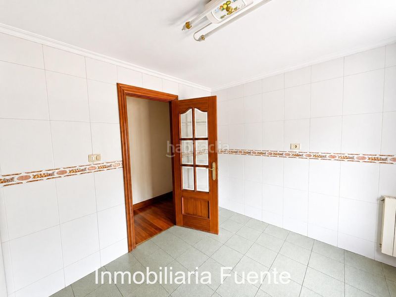 Foto 914bcbac-3536-46c2-8dac-2572a4d875ec. Casa amb aparcament a Sopuerta