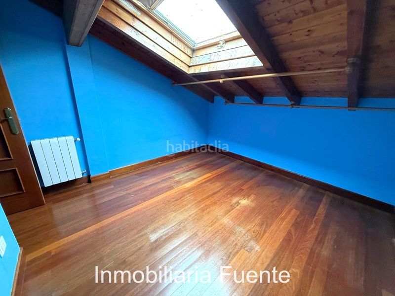 Foto a10704f9-d600-4e4c-8348-bbdc983601d8. Casa amb aparcament a Sopuerta