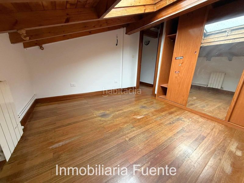 Foto c603defa-5acb-49dc-8271-d0c844a2140d. Casa amb aparcament a Sopuerta
