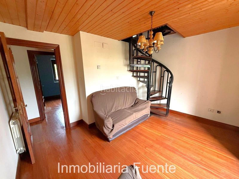 Foto f8cc493e-d784-4ae8-a495-099ea6b5e8a9. Casa amb aparcament a Sopuerta