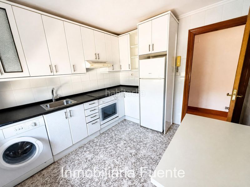 Foto 26ac4750-45a2-4d5a-9785-b39064668342. Flat with heating in Llodio