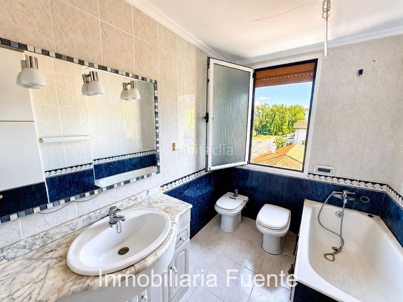 Foto aa81bd29-8115-45d2-90d1-af73b0a425b5. Flat with heating in Llodio
