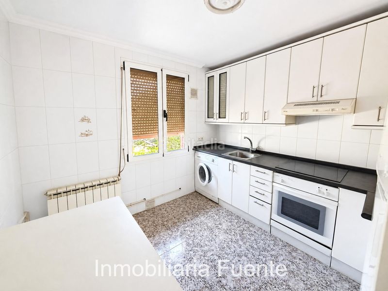 Foto ed71d993-ea74-46d0-9ad6-39a7bdc16fef. Flat with heating in Llodio