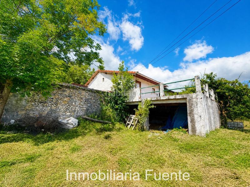 Foto 098451c1-bbe0-4645-9b9e-242a2e54cbbb. Casa amb aparcament a Sopuerta