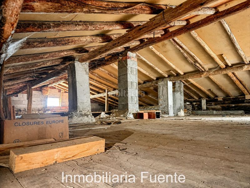 Foto a19eac1c-9e8a-458a-bb96-f4debf3a2559. Casa amb aparcament a Sopuerta