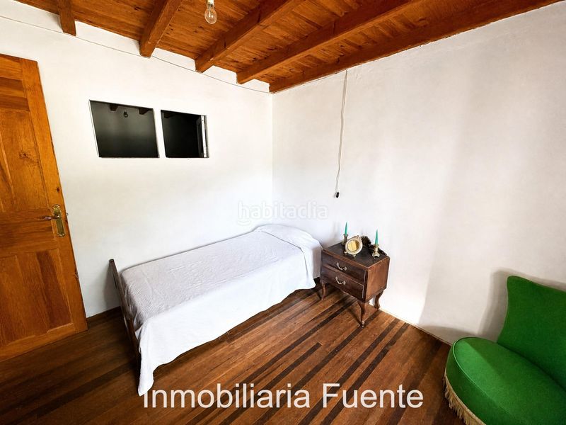 Foto a1fdd9bc-4304-4a23-a641-f608b87ceacd. Casa amb aparcament a Sopuerta