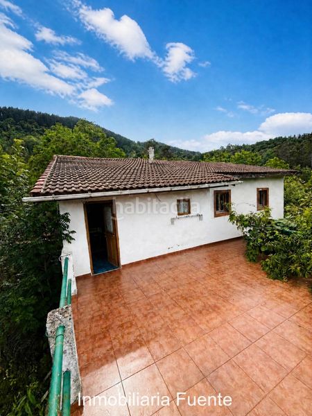 Foto a8f10d9e-adb7-4704-999f-9be5f8d6f2f0. Casa amb aparcament a Sopuerta