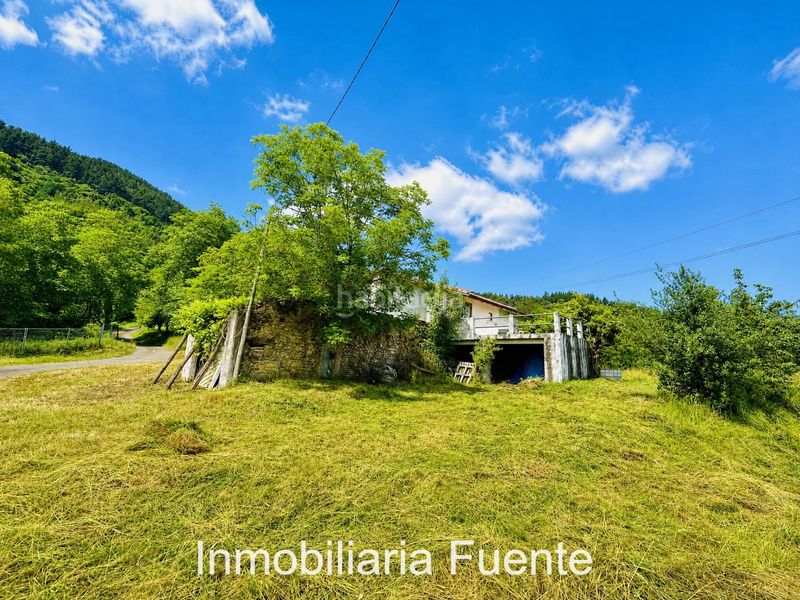 Foto a917af49-1bb5-4c2d-a551-95c34029804a. Casa amb aparcament a Sopuerta
