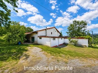 Casa in Sopuerta. Casa con terreno en sopuerta