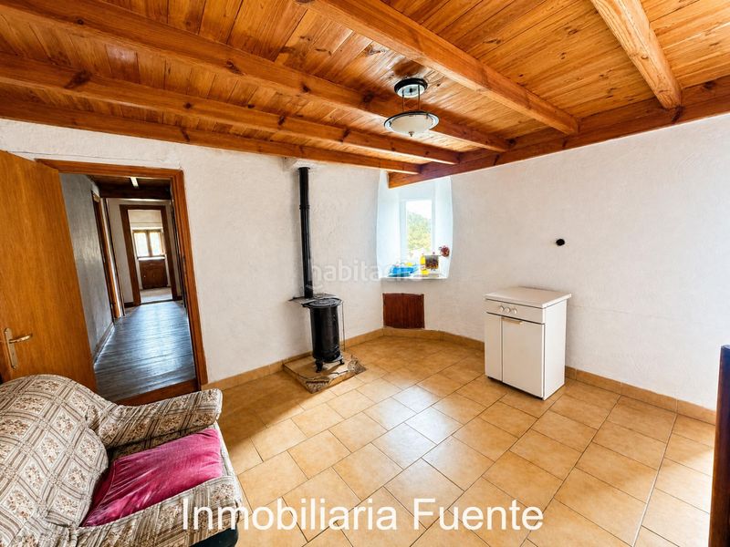 Foto bcb4db6c-ed78-4412-9575-571c16bf16b0. Casa amb aparcament a Sopuerta