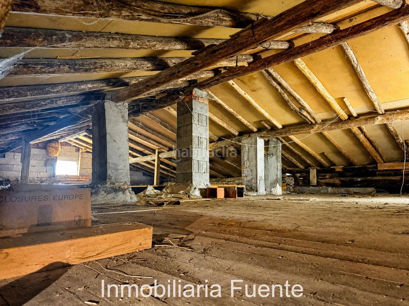 Foto d9f891db-1960-4ac7-9f94-458df56eada9. Casa amb aparcament a Sopuerta