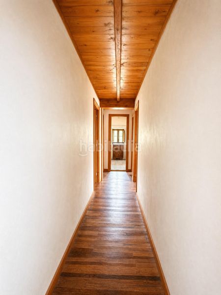 Foto df45c922-d944-4ef5-b7d2-5d861535c47b. Casa amb aparcament a Sopuerta