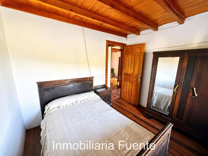 Foto fd7a9f9a-f88f-4003-8765-64f36384a8e3. Casa amb aparcament a Sopuerta