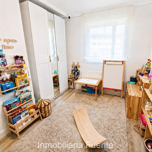 Foto b74ab9c2-556c-4cfd-974b-44c7607a8313. Maison jumelée avec chauffage dans Muskiz