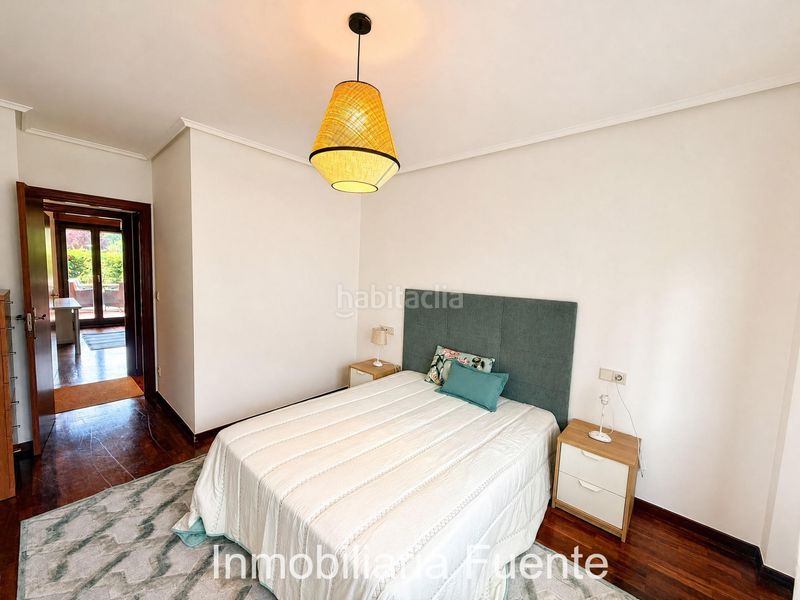 Foto 0ced8de8-3e48-4e7e-954b-9fb11a4a4cb1. Planta baixa amb calefacció aparcament a Güeñes