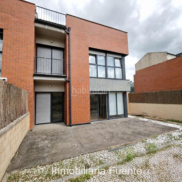 Foto a851fd09-3973-4792-ab4b-90b39037f400. Casa adossada amb calefacció aparcament a Sopuerta