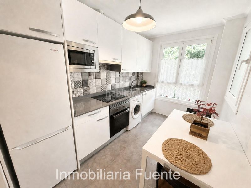 Foto 3f8b8544-c598-4f99-bd74-17e0a58ba168. Pis amb calefacció aparcament a Güeñes