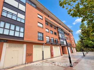 Etagenwohnung in Zalla. Piso, ascensor, garaje, camarote en zalla