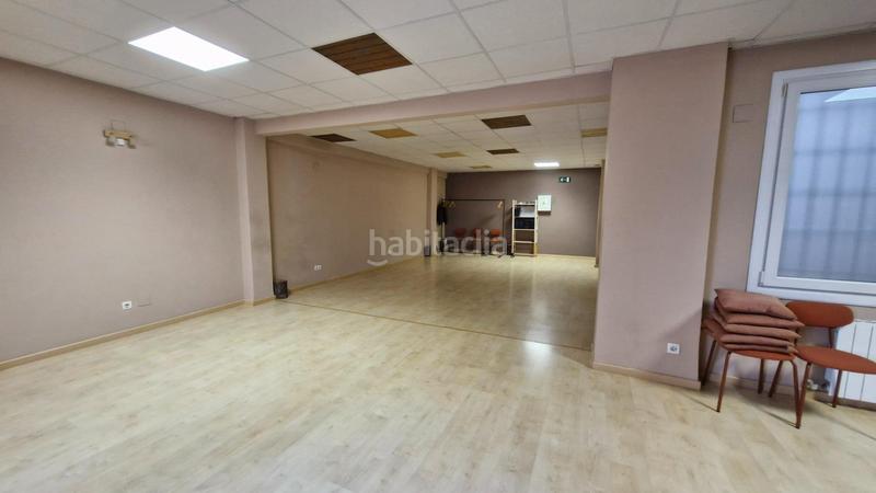 Foto cb4c9c8e-862b-4d48-92a0-a495a2395954. Ufficio con riscaldamento in Alhóndiga Bilbao