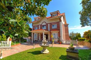 Maison à Calle aureliano linares rivas 24a. Casa independiente de lujo  en castro urdiales!