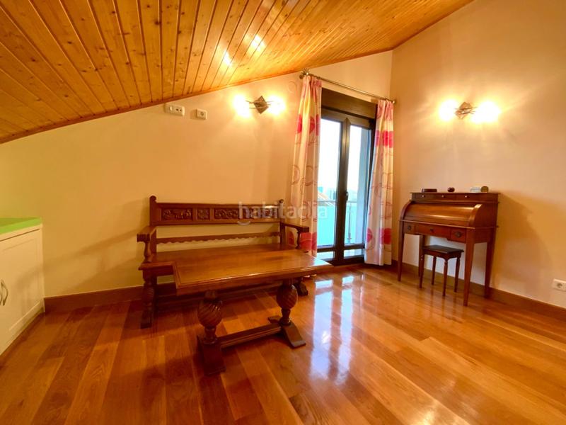 Foto 4df9102b-56f7-4c43-af79-4d432d44dc6f. Chalet exclusivo chalet de lujo en Loredo. en Loredo Ribamontán al Mar