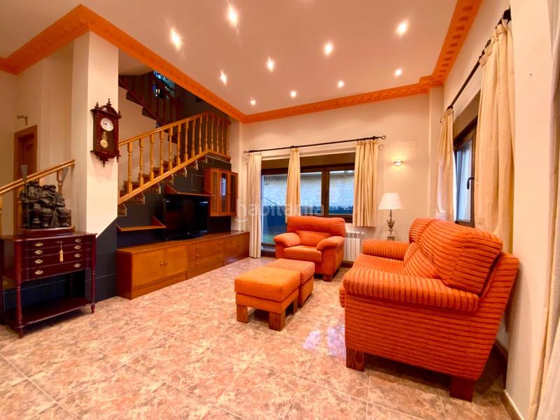 Foto 55ae3e39-409c-475e-b0af-63fc2482e2db. Chalet exclusivo chalet de lujo en Loredo. en Loredo Ribamontán al Mar