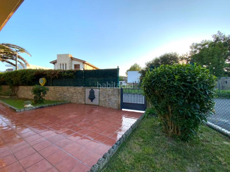 Foto 5c4a52aa-312c-4ae7-bcc9-128118943bda. Chalet exclusivo chalet de lujo en Loredo. en Loredo Ribamontán al Mar