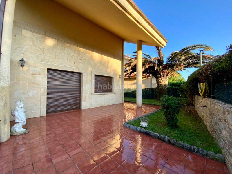 Foto b1f21d6d-7633-493d-808e-c90c788c3931. Chalet exclusivo chalet de lujo en Loredo. en Loredo Ribamontán al Mar