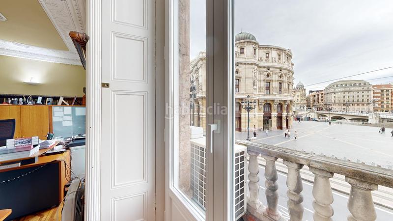 Foto eeb6caff-ee00-4a5a-8826-7520676ba146. Ufficio con riscaldamento in Casco Viejo Bilbao