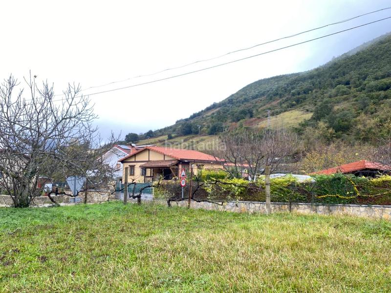 Foto cf3b0baf-a861-41f1-b6b1-20bff76ecd30. Terreny residencial a Valle de Mena