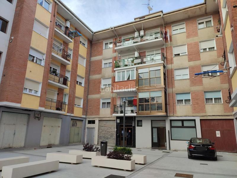 Foto 9f253d3c-7e9c-4481-81a1-5b2a266166ec. Lloguer local comercial a Zalla
