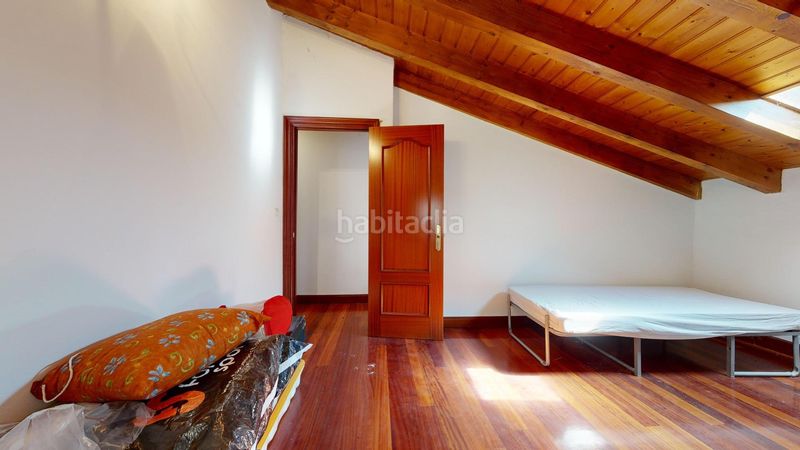 Foto 4fe05783-2378-4c92-9d26-68492908c86f. Casa adossada a Valle de Mena