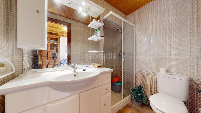 Foto fdc8381b-340f-42b7-9603-db46aec6f361. Casa adossada a Valle de Mena