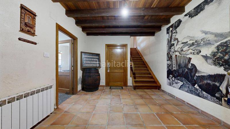 Foto 25831941-5c3d-40a8-9558-7faccc81524d. Casa baserri con 9.000 metos de terreno en Markina - Xemein