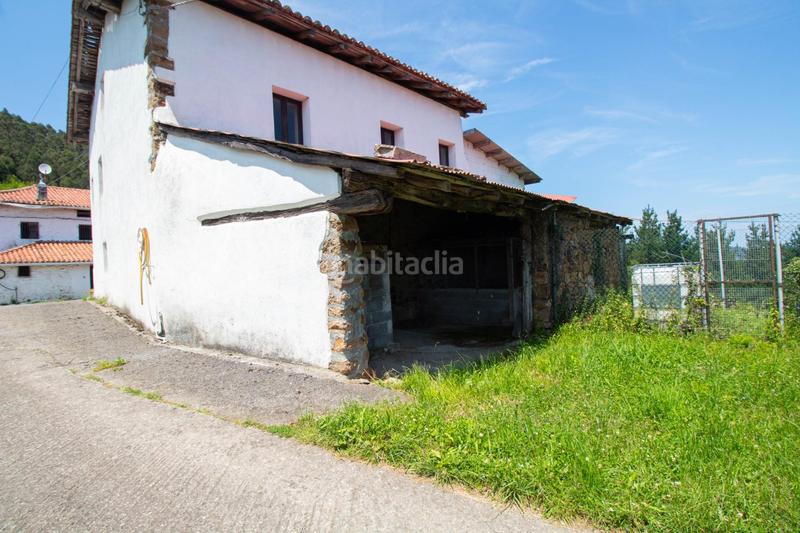 Foto 46535aef-7975-4975-a7d3-d0a508ac5cc1. Casa baserri con 9.000 metos de terreno en Markina - Xemein